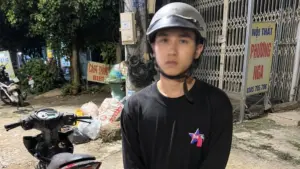 Thanh niên bị phạt hơn 31 triệu đồng vì độ xe đi đua trái phép. Chi tiết ngay!