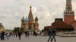 Tổng thống Nga Putin ký sắc lệnh miễn visa 30 ngày cho công dân Việt Nam. Chi tiết ngay!